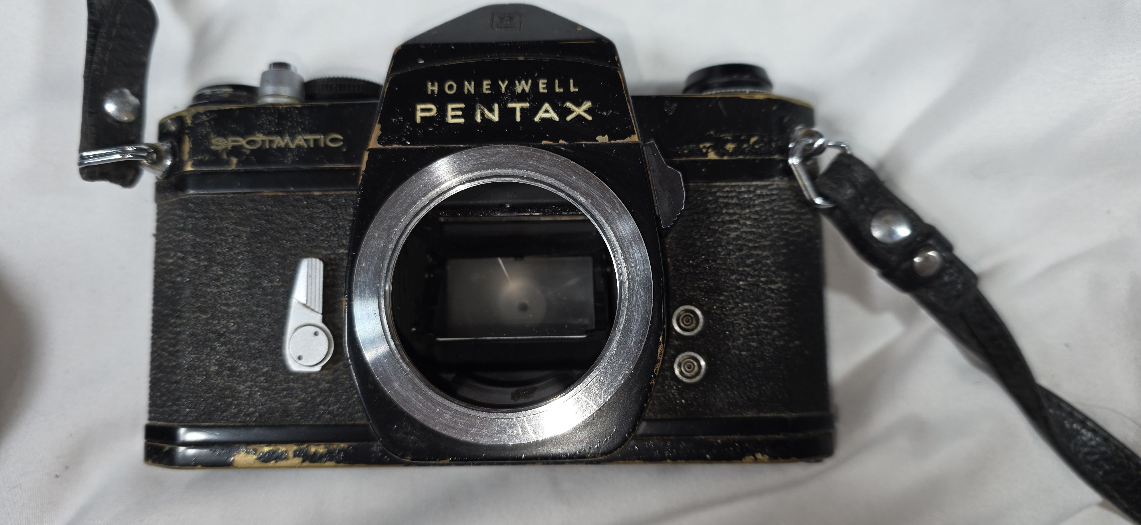 Parting with an old friend; my Honeywell pentax 35mm camera